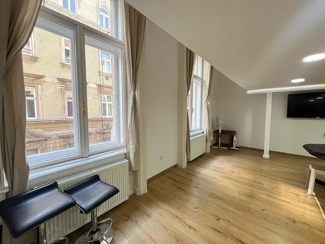 Kiadó lakás Budapest VII. kerület 85 nm
