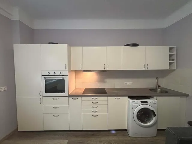Kiadó lakás Budapest VIII. kerület, Népszínháznegyed 28 nm