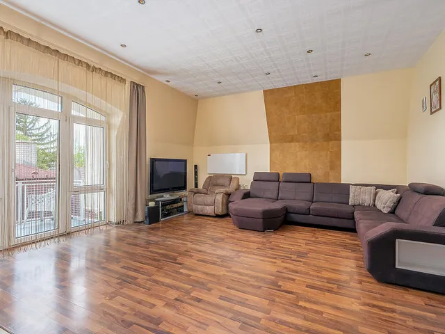 Eladó ház Budapest XXI. kerület 174 nm