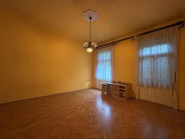 Eladó lakás Budapest II. kerület, Országút, Szilágyi Erzsébet fasor 75 nm