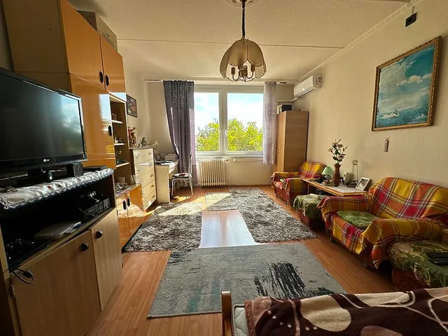 Eladó lakás Budapest X. kerület, Óhegy 38 nm