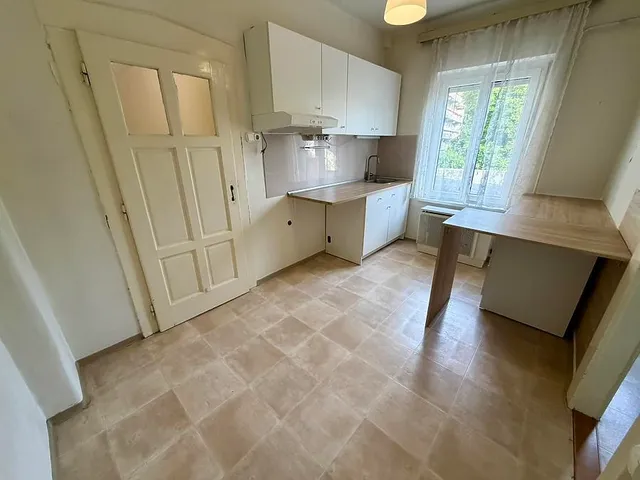 Eladó lakás Vác 69 nm