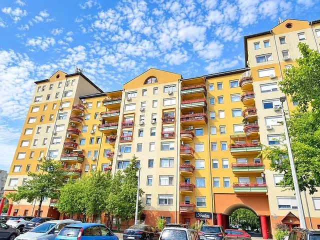 Eladó lakás Budapest IV. kerület, Káposztásmegyer 80 nm