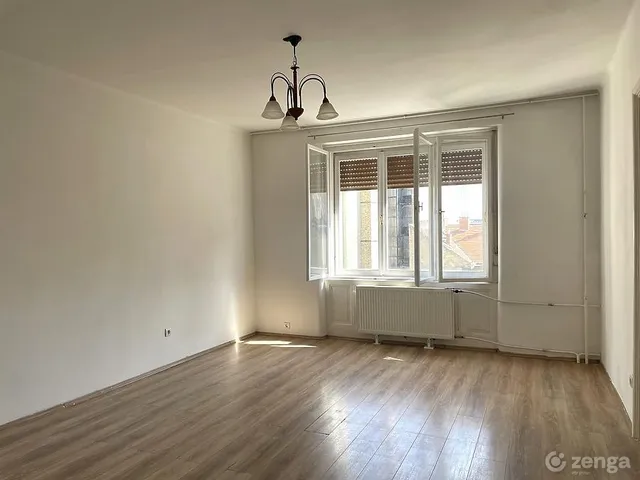 Kiadó kereskedelmi és ipari ingatlan Budapest VII. kerület, Dohány utca 78 nm