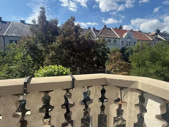 Eladó lakás Budapest XII. kerület, Németvölgy, Kiss János altábornagy utca 128 nm