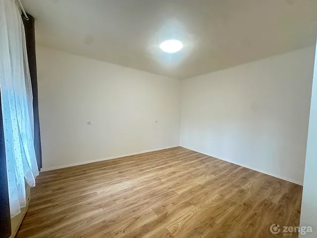 Eladó lakás Budapest X. kerület, Óhegy 35 nm