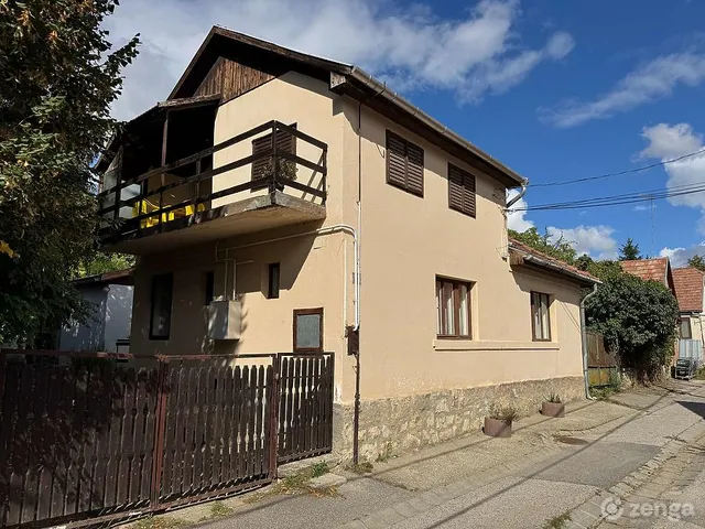 Eladó ház Budakalász 81 nm