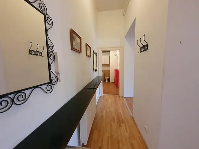 Kiadó lakás Budapest VII. kerület, Jósika utca 69 nm
