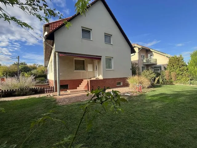 Eladó ház Budapest XVII. kerület, Rákoscsaba 140 nm