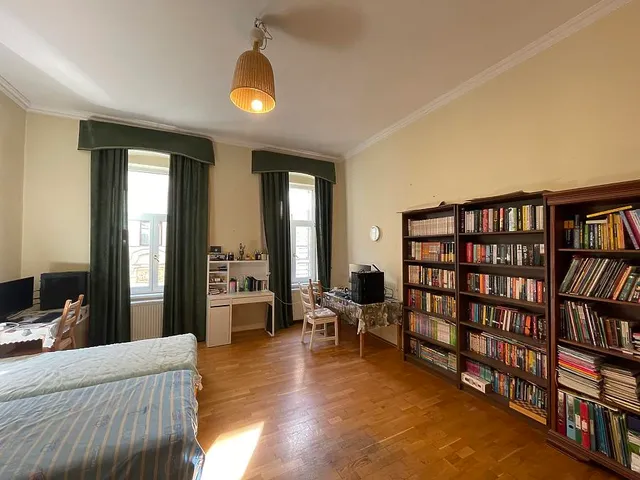 Eladó lakás Budapest VI. kerület 118 nm