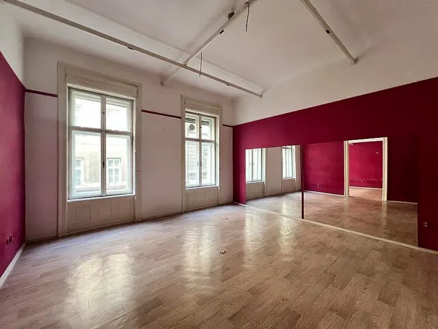 Eladó lakás Budapest VI. kerület, Jókai utca 95 nm