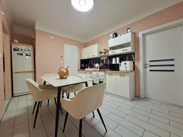 Eladó lakás Budapest X. kerület, Laposdűlő 38 nm