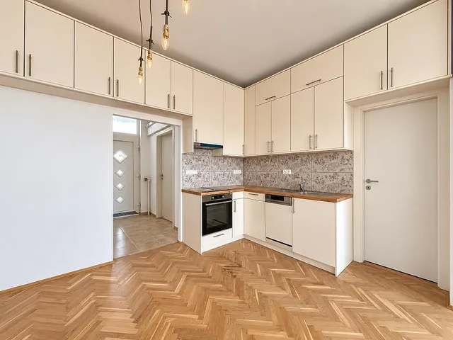 Kiadó lakás Budapest II. kerület 65 nm