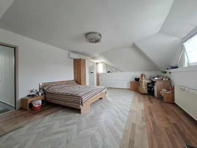 Eladó ház Budapest X. kerület, Felsőrákos 300 nm
