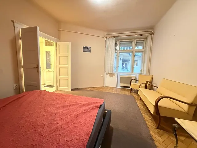 Eladó lakás Budapest VII. kerület, Bethlen Gábor tér 36 nm