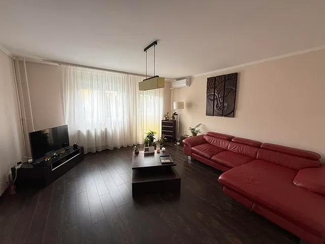 Eladó lakás Budapest III. kerület, Békásmegyer 53 nm