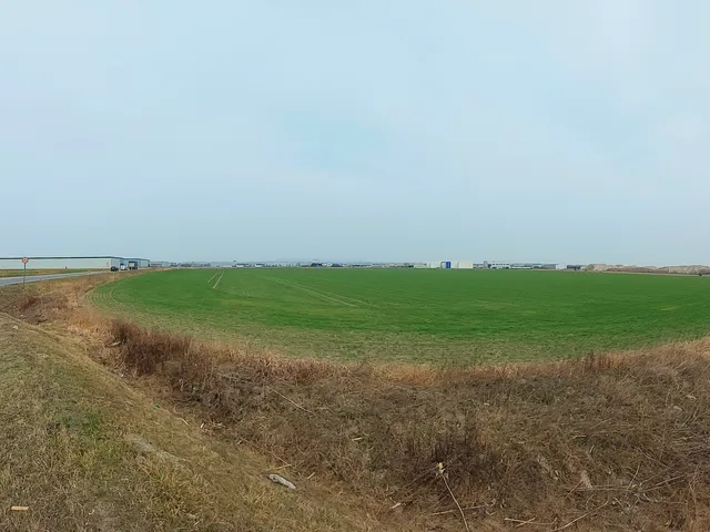 Eladó telek Szigetszentmiklós, Leshegy Ipari Park 98554 nm