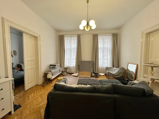 Eladó lakás Budapest VI. kerület 97 nm