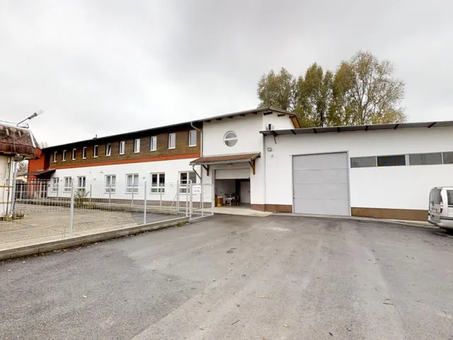 Eladó kereskedelmi és ipari ingatlan Szentendre 996 nm