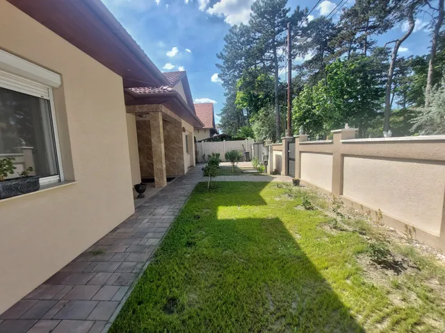 Eladó ház Dunakeszi 150 nm