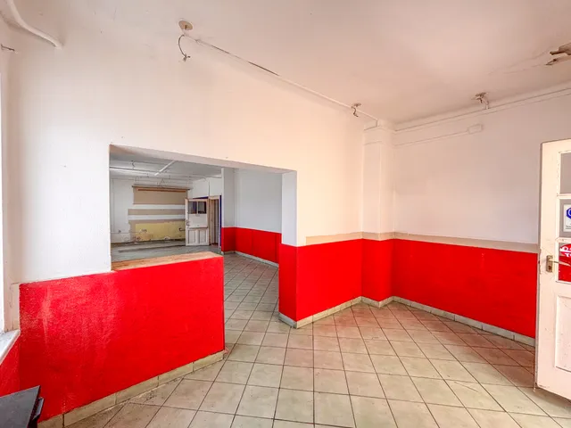 Eladó kereskedelmi és ipari ingatlan Szentendre 95 nm