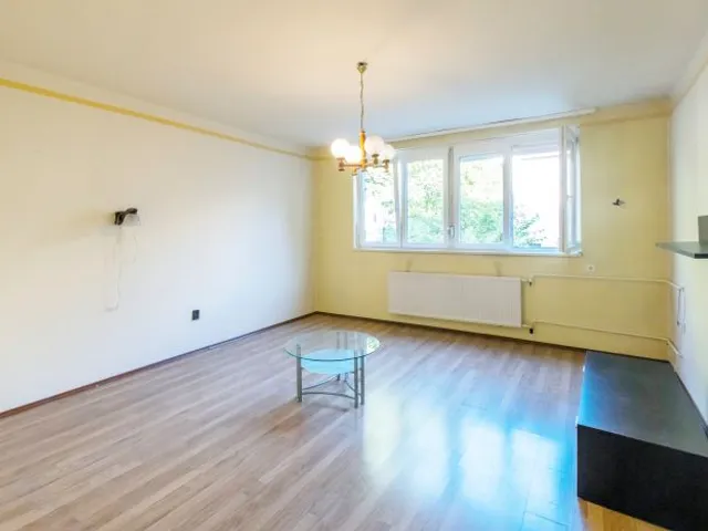 Eladó lakás Budapest X. kerület 74 nm