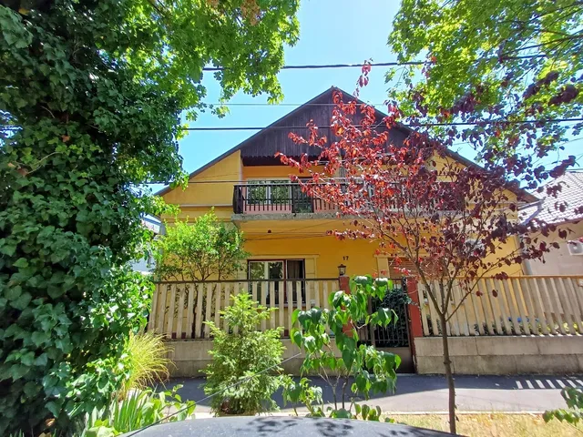Eladó ház Budapest XVIII. kerület, Lónyaytelep 140 nm
