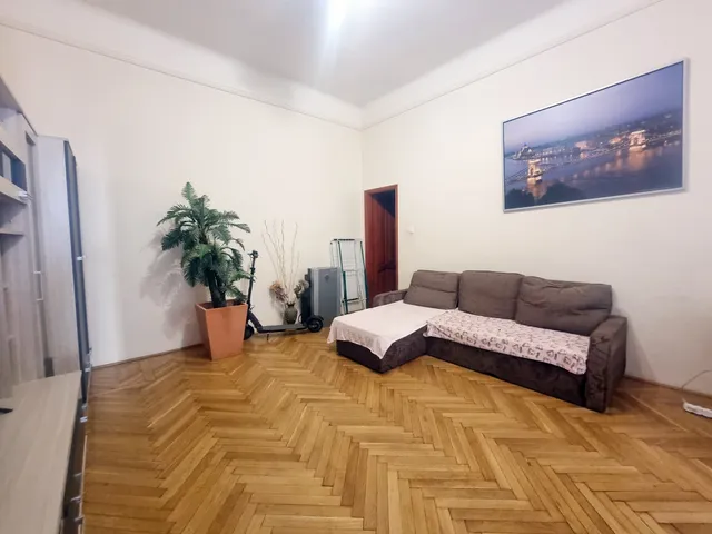 Eladó lakás Budapest VIII. kerület 65 nm