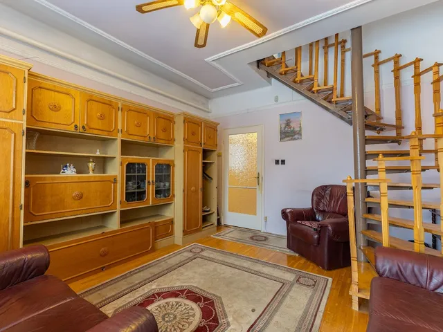 Eladó ház Budapest XVIII. kerület, Gloriett-telep 107 nm