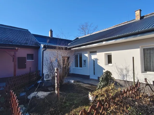 Eladó ház Budapest XVIII. kerület, Bókaytelep 42 nm