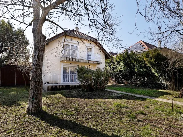 Eladó ház Budapest III. kerület, Csillaghegy 107 nm