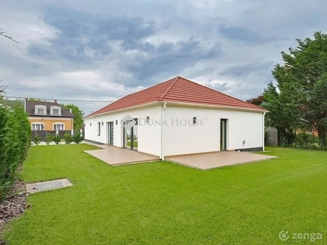 Eladó ház Budapest XVIII. kerület, Bókaytelep 165 nm