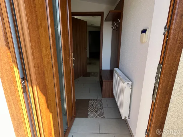Kiadó kereskedelmi és ipari ingatlan Budapest III. kerület, Aranyhegy 60 nm