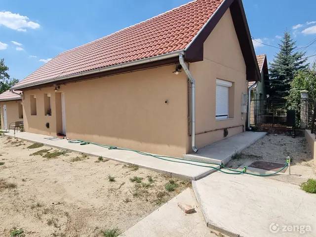 Eladó ház Tóalmás 57 nm