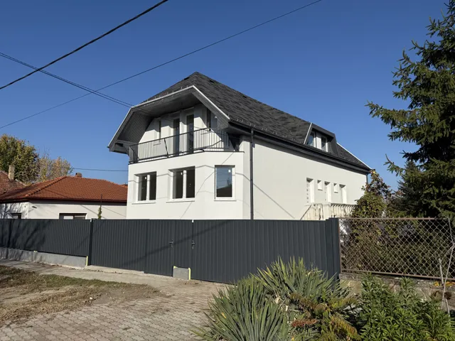 Eladó ház Budapest XVII. kerület, Rákoscsaba-Újtelep 104 nm