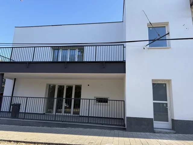 Eladó ház Budapest XVI. kerület, Sashalom 600 nm