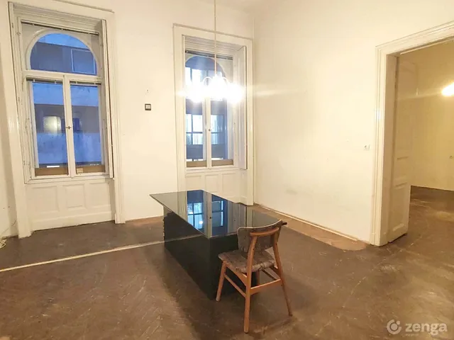 Kiadó lakás Budapest VI. kerület, Nagykörúton kívüli terület 91 nm