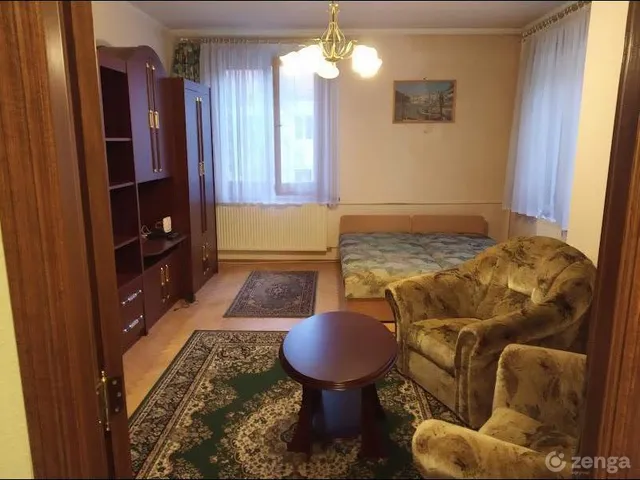 Kiadó lakás Esztergom, Belváros 39 nm