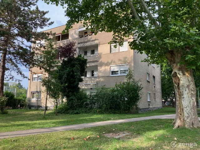 Eladó lakás Győr, Révfalu 60 nm