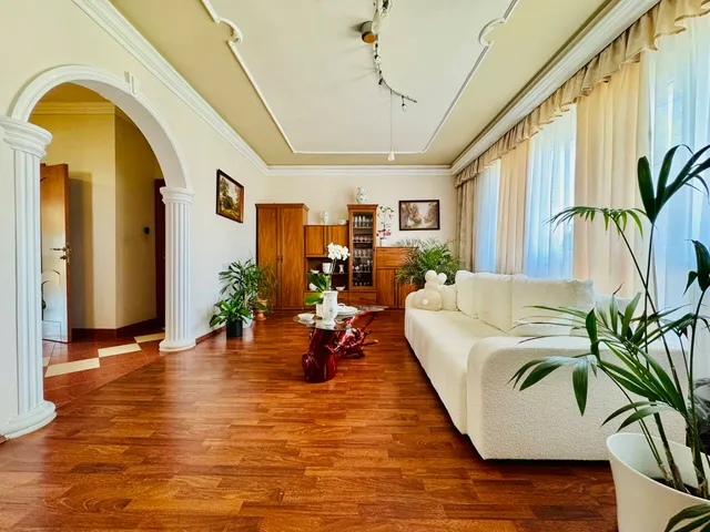 Eladó ház Nyíregyháza 180 nm