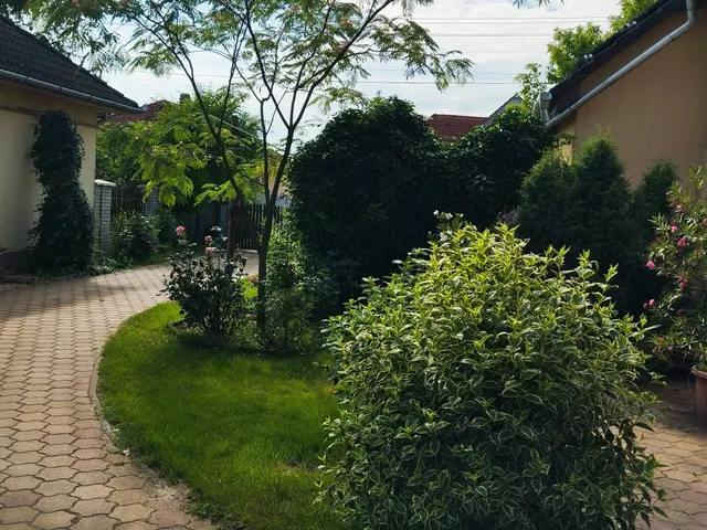 Eladó ház Debrecen 160 nm