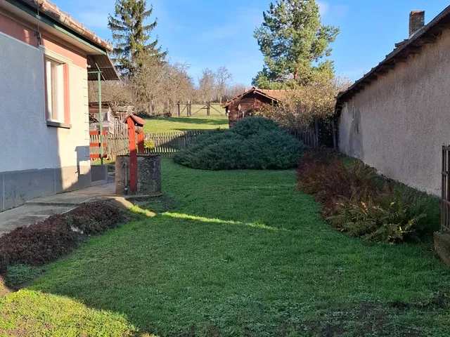 Eladó ház Baktakék 101 nm