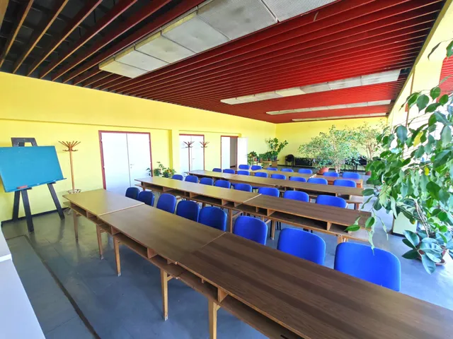 Kiadó kereskedelmi és ipari ingatlan Miskolc 125 nm