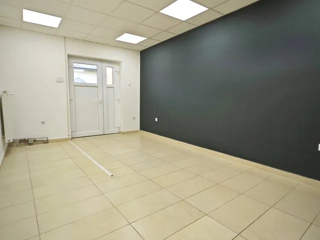 Kiadó kereskedelmi és ipari ingatlan Miskolc 114 nm