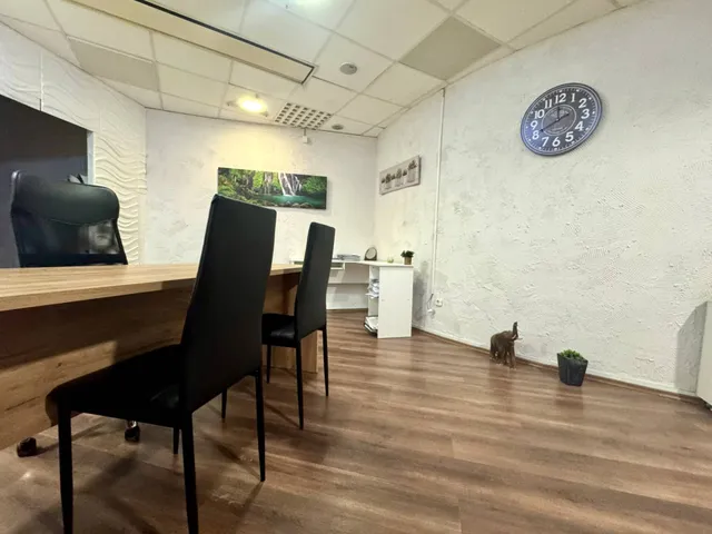 Eladó kereskedelmi és ipari ingatlan Miskolc 30 nm