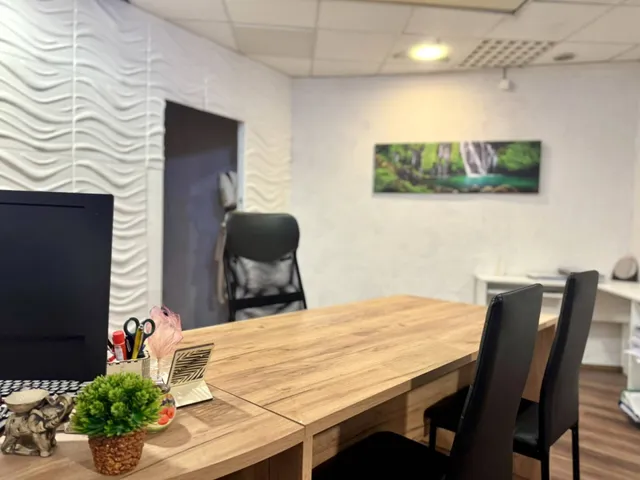 Kiadó kereskedelmi és ipari ingatlan Miskolc 30 nm