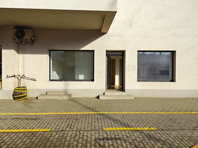 Kiadó kereskedelmi és ipari ingatlan Miskolc 126 nm