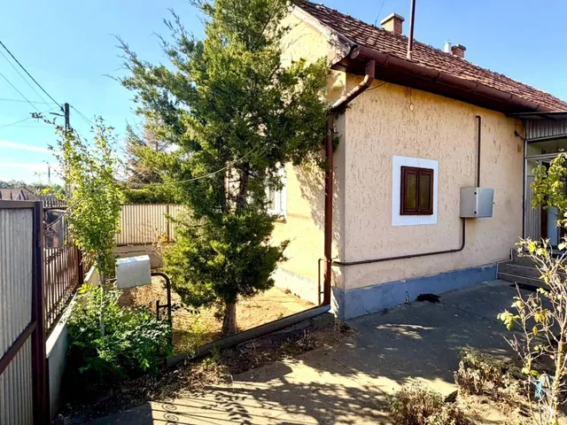 Eladó ház Téglás 50 nm