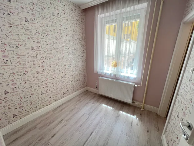 Eladó lakás Budapest XII. kerület, Németvölgy, Németvölgyi út 2. 60 nm