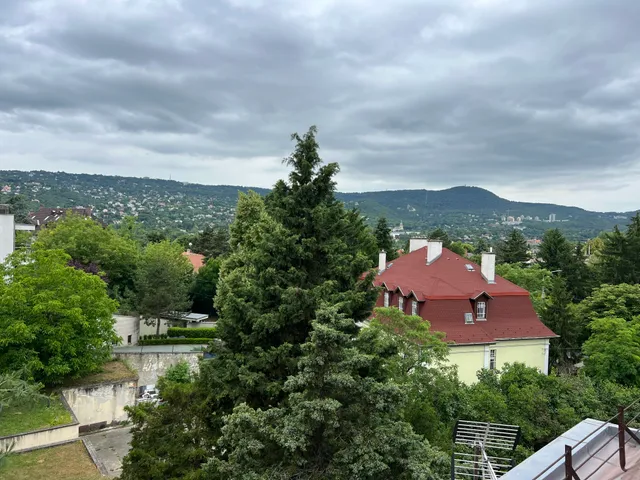 Eladó ház Budapest II. kerület, Törökvész 227 nm